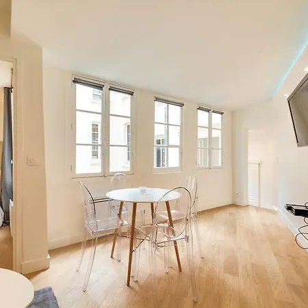 Cosy Flat Close To Place Des Vosges Le Marais *